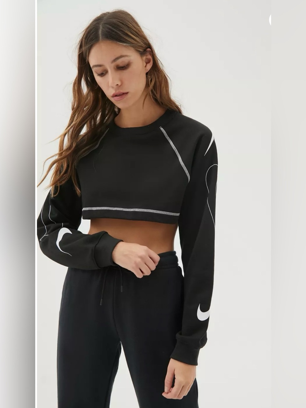 Nike Swoosh Sleeve Cropped Sweatshirt